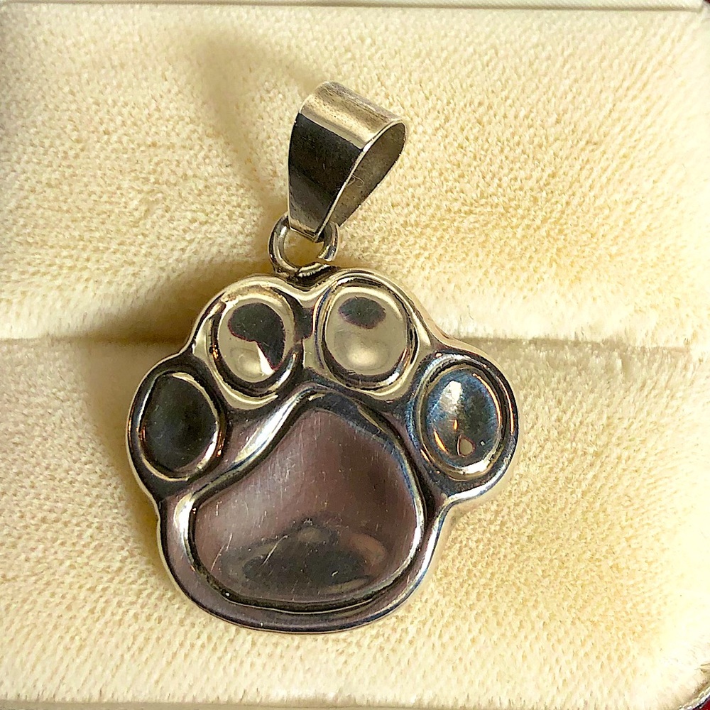 Solid Sterling 925 Paw Pedant